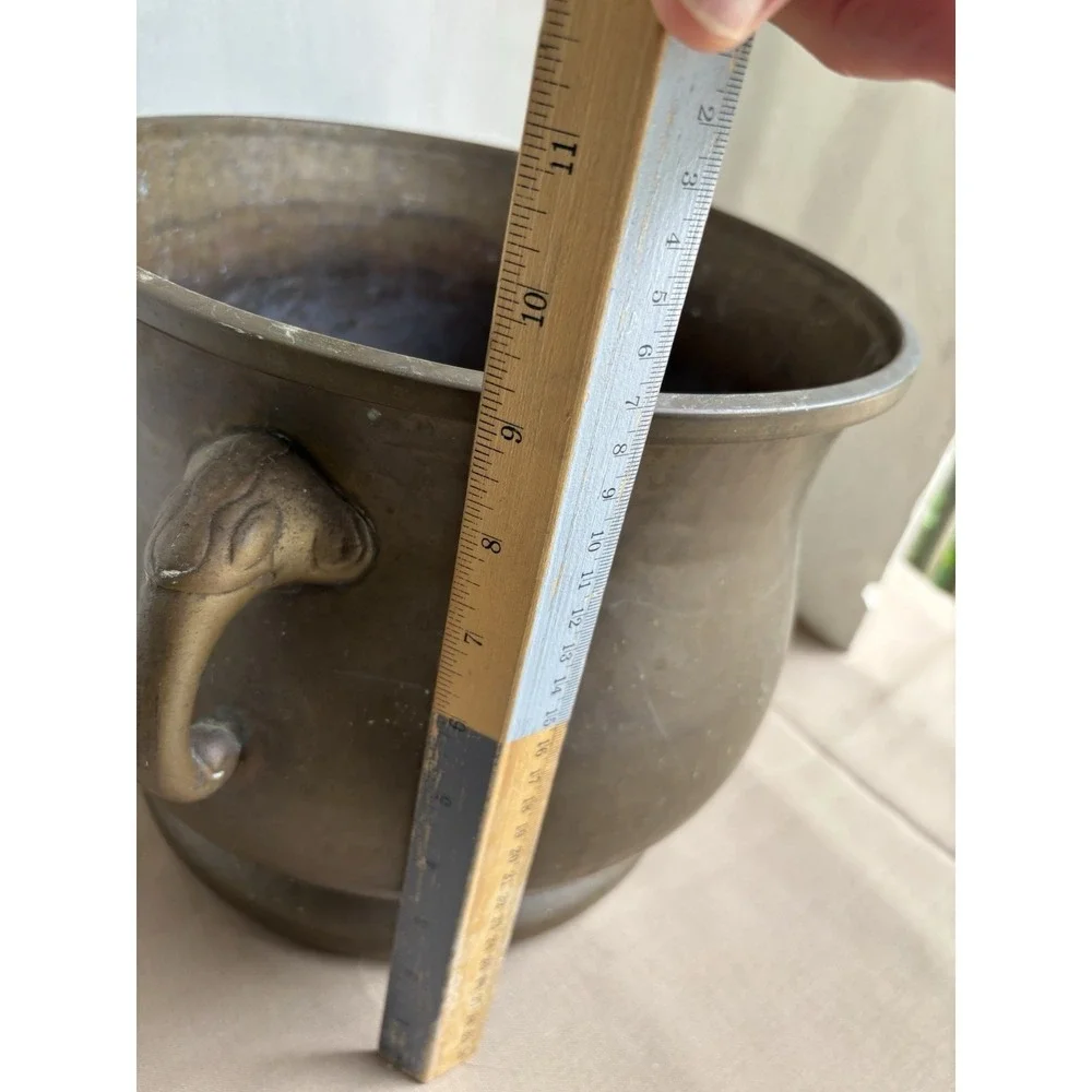 Vintage Jardiniere Hammered Brass Planter w Elephant Head Handles 9